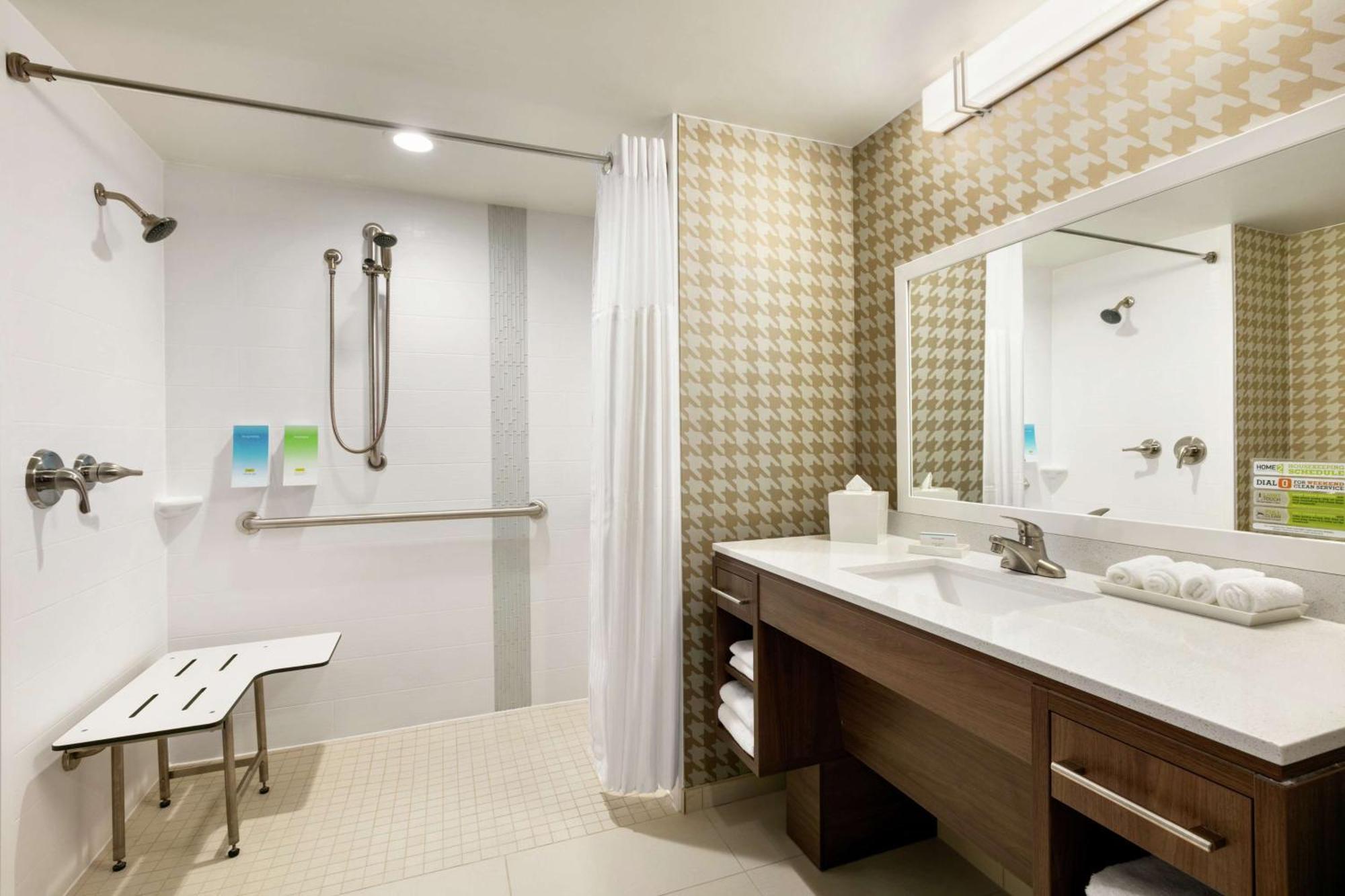 Home2 Suites By Hilton Brandon Tampa Екстер'єр фото